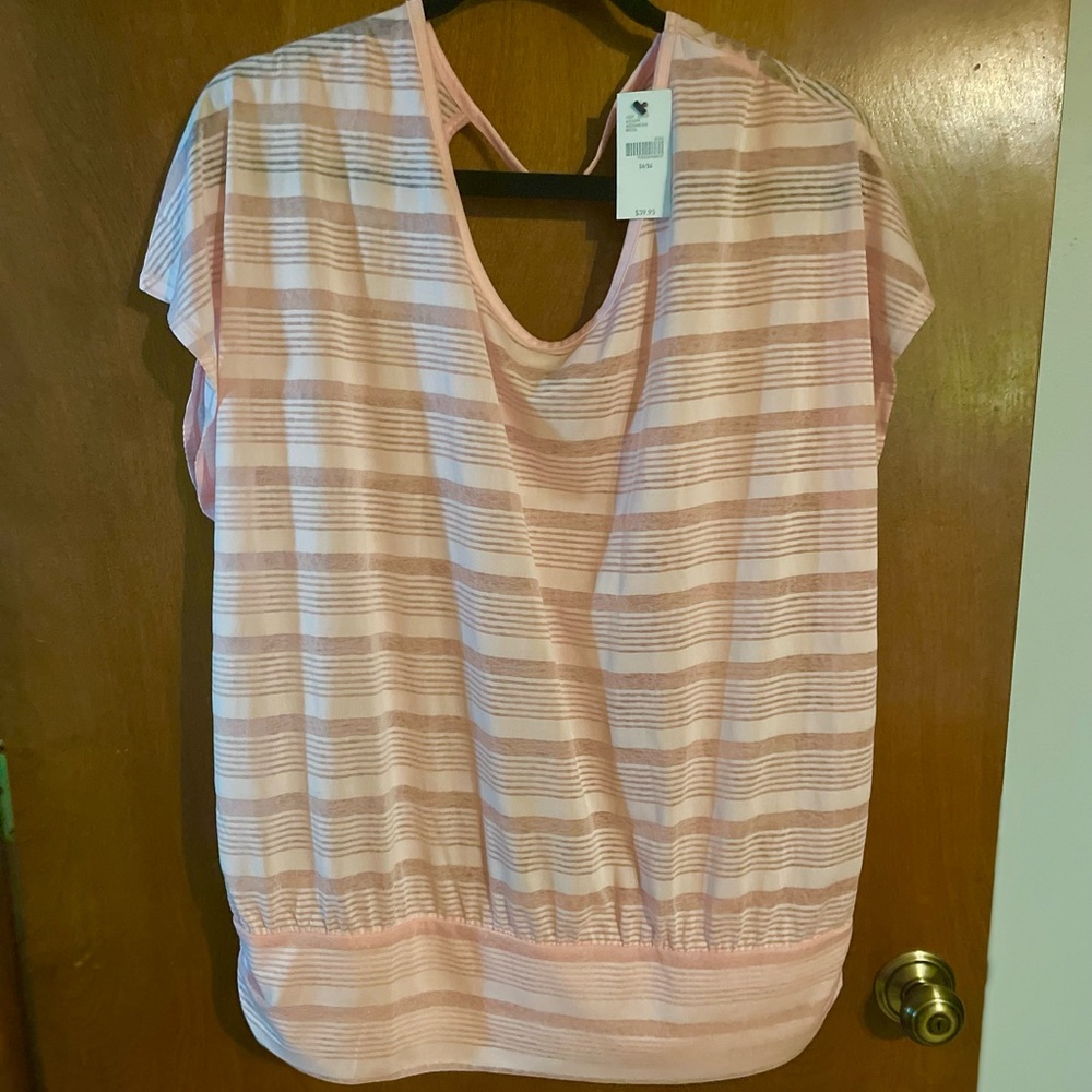 Lane Bryant top. 14/16